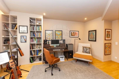Apartamento T3 para Venda em Mafamude e Vilar do Paraíso