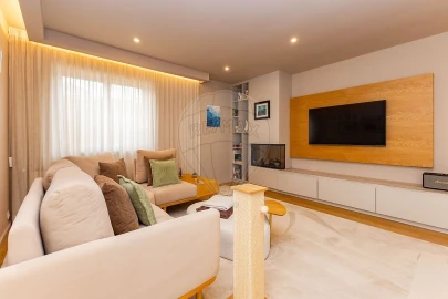Apartamento T3 para Venda em Mafamude e Vilar do Paraíso