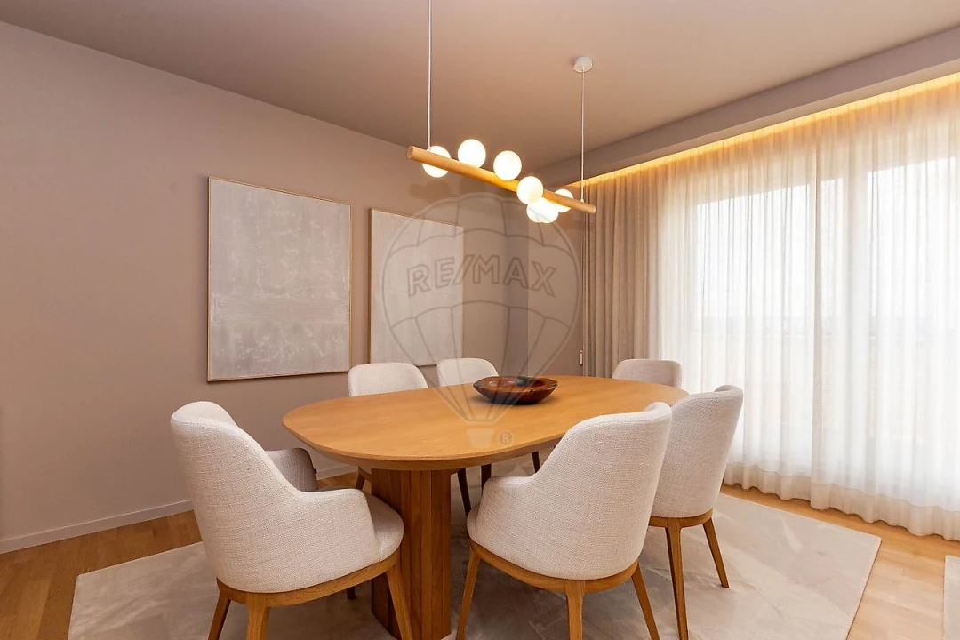 Apartamento T3 para Venda em Mafamude e Vilar do Paraíso Foto 11