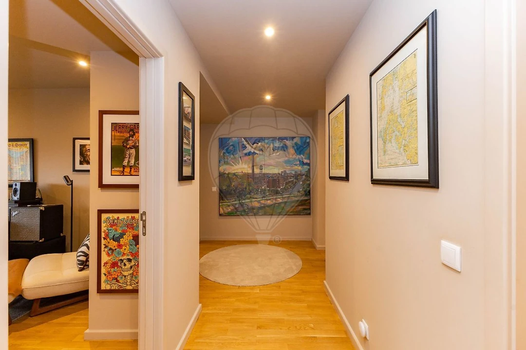 Apartamento T3 para Venda em Mafamude e Vilar do Paraíso Foto 22