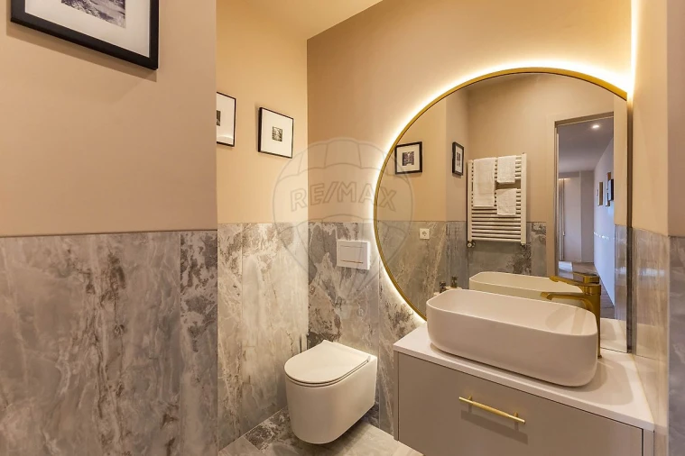 Apartamento T3 para Venda em Mafamude e Vilar do Paraíso Foto 20