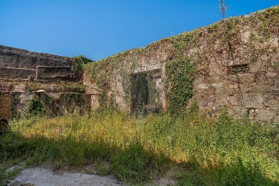 Moradia T5 para Venda em Mafamude e Vilar do Paraíso