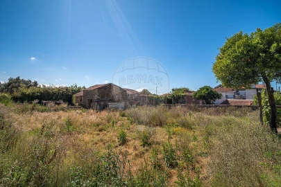 Moradia T5 para Venda em Mafamude e Vilar do Paraíso