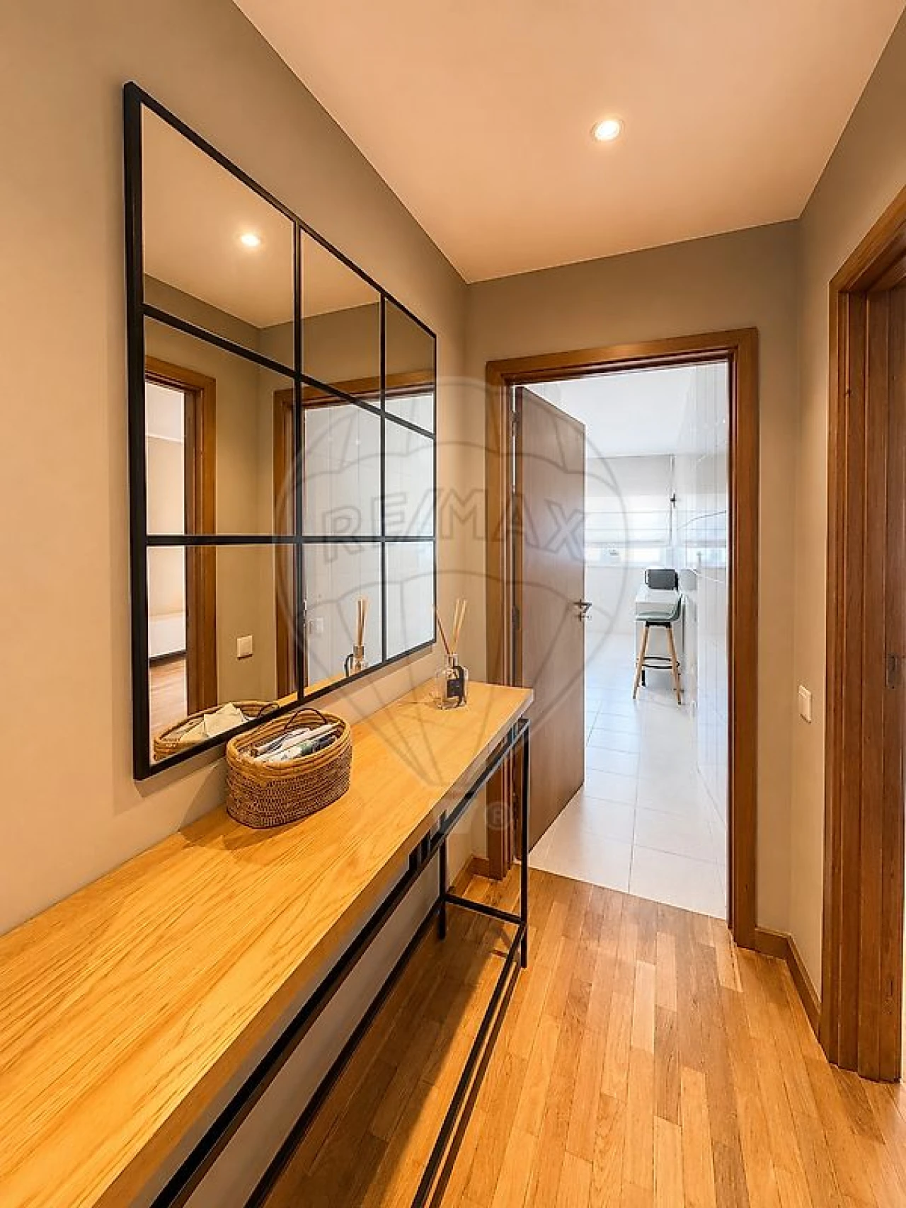 Apartamento T2 para Venda em Anta e Guetim Foto 2