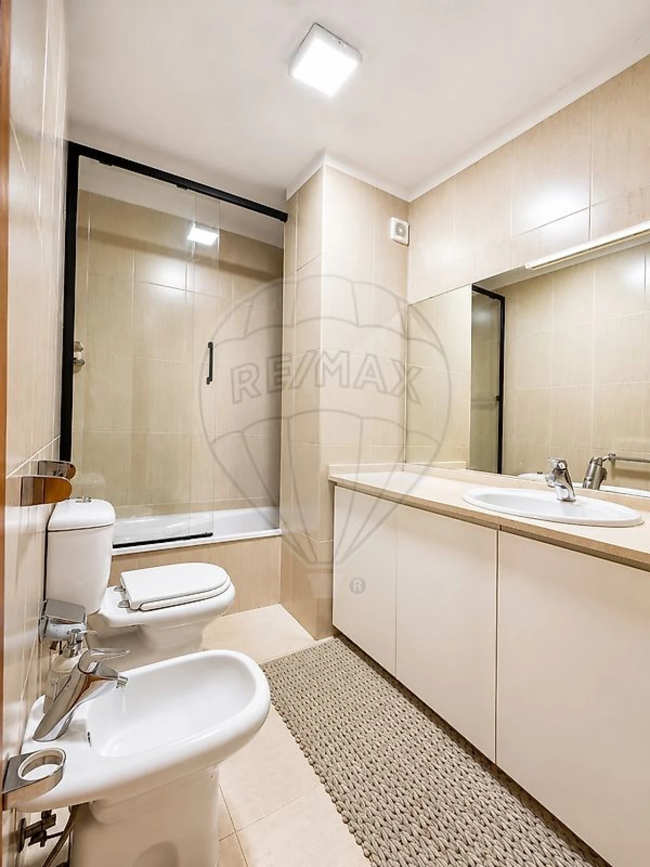 Apartamento T2 para Venda em Anta e Guetim Foto 6