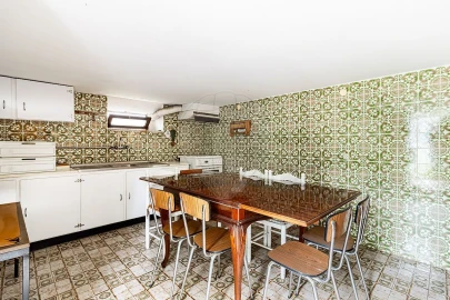 Moradia T3 para Venda em Anta e Guetim