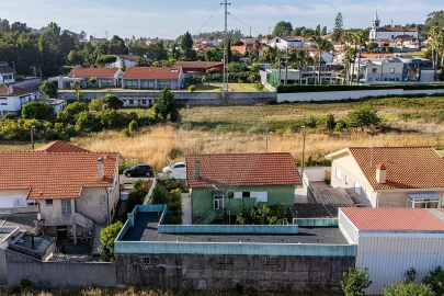 Moradia T3 para Venda em Anta e Guetim