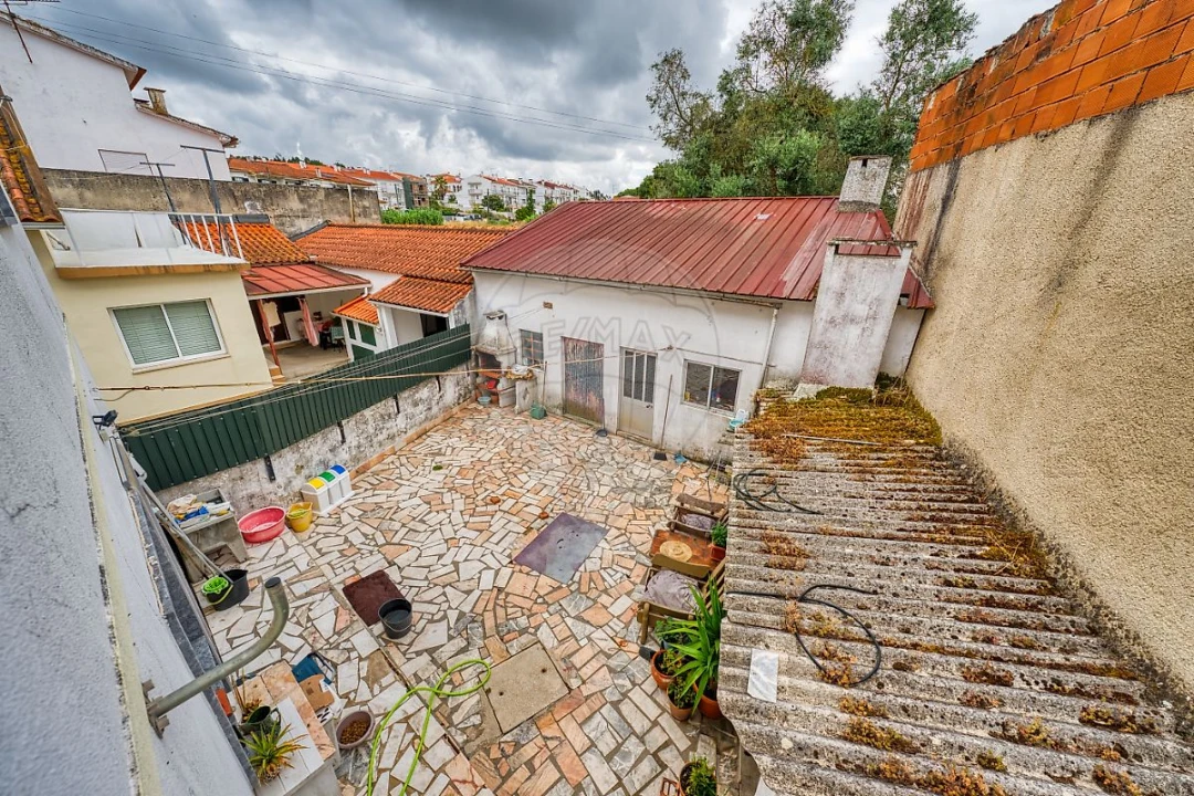Moradia T4 para Venda em Rio Maior Foto 46