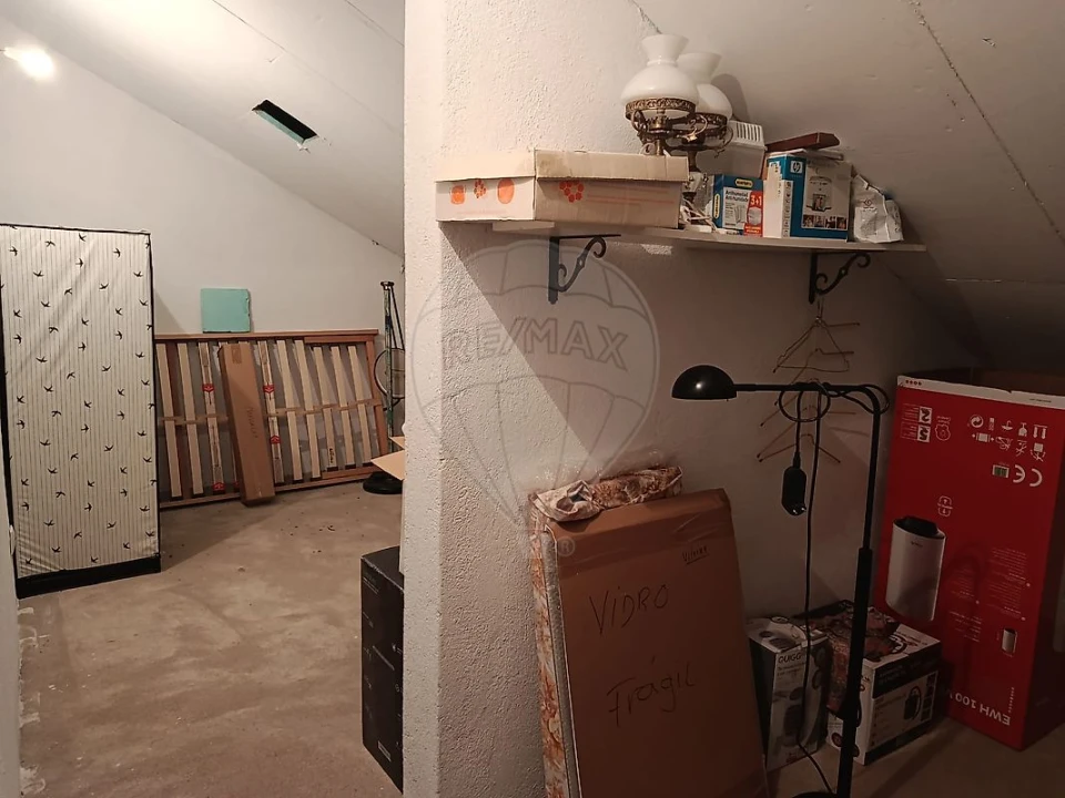 Moradia T4 para Venda em Quinta do Conde Foto 40