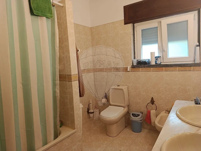 Moradia T4 para Venda em Quinta do Conde Foto 11