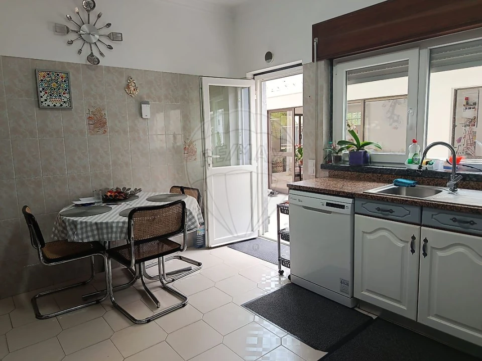 Moradia T4 para Venda em Quinta do Conde Foto 22