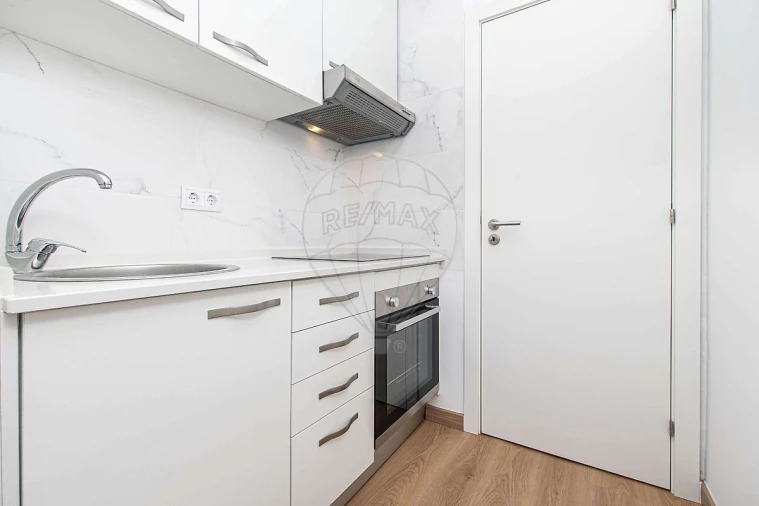 Apartamento T2 para Venda em Moscavide e Portela Foto 16
