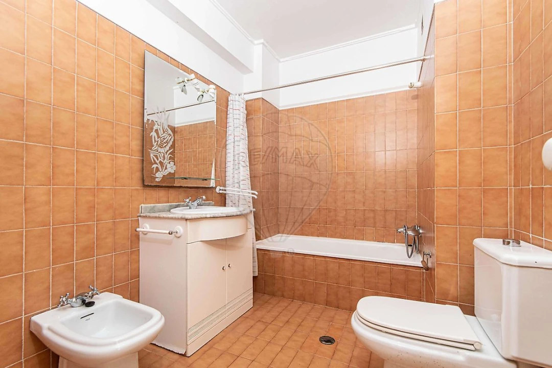 Apartamento T2 para Venda em Moscavide e Portela Foto 11