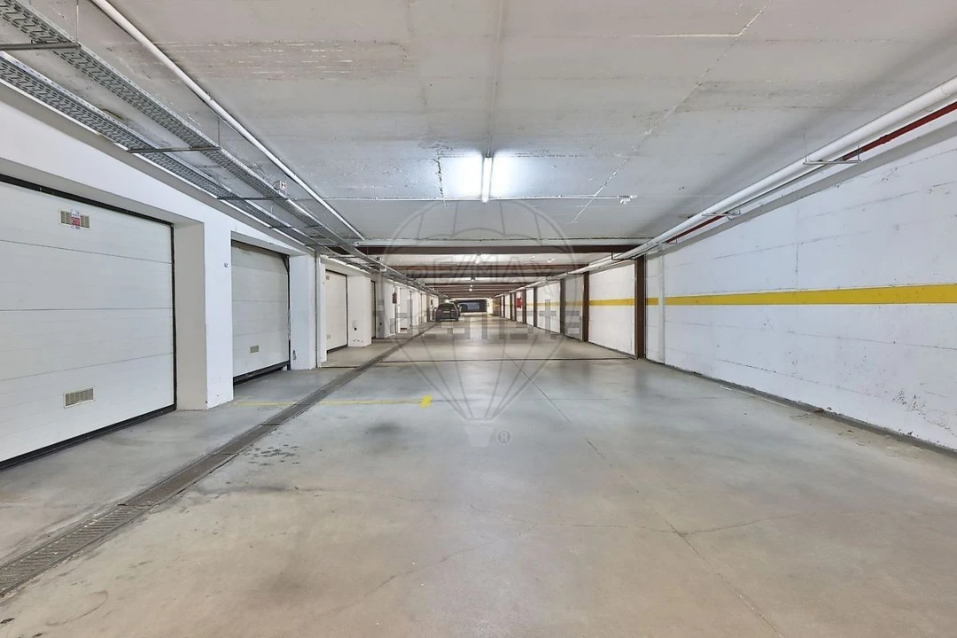Apartamento T3 para Arrendamento em São Domingos de Rana Foto 14