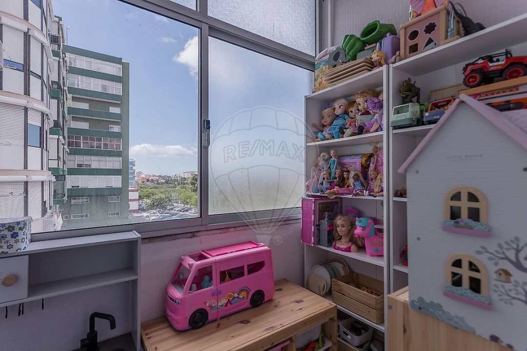 Apartamento T2 para Venda em Marvila Foto 5