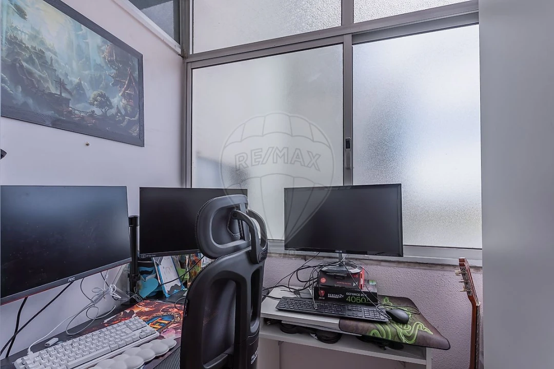 Apartamento T2 para Venda em Marvila Foto 12