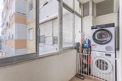 Apartamento T2 para Venda em Marvila