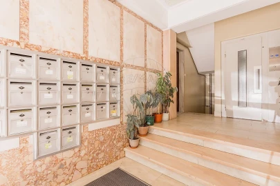 Apartamento T2 para Venda em Marvila