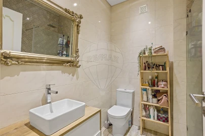 Apartamento T2 para Venda em Marvila