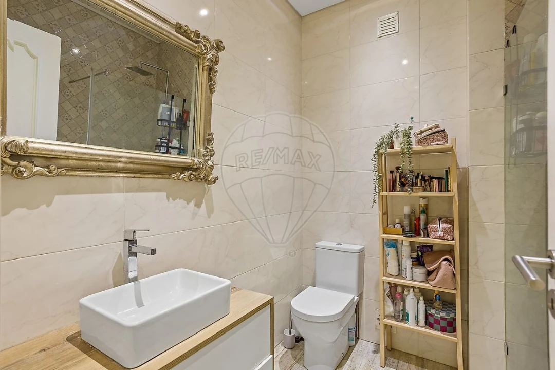 Apartamento T2 para Venda em Marvila Foto 3