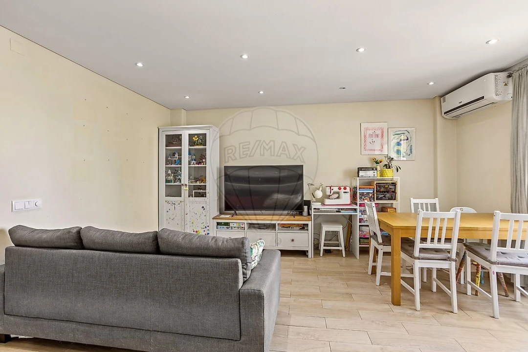 Apartamento T2 para Venda em Marvila Foto 27