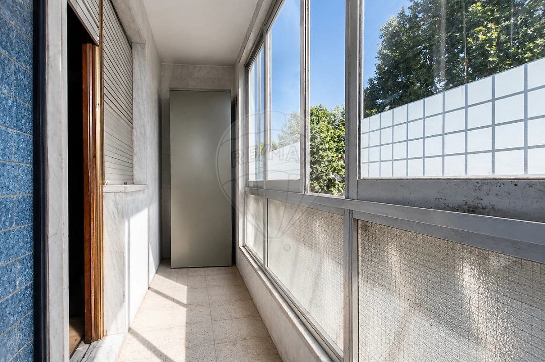 Apartamento T2 para Venda em Cacém e São Marcos Foto 8