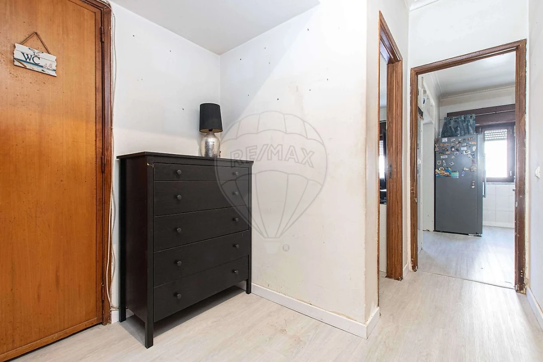 Apartamento T2 para Venda em Cacém e São Marcos Foto 6