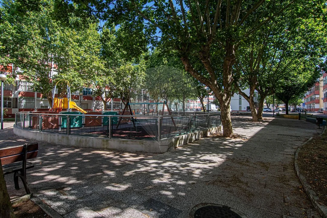 Apartamento T2 para Venda em Cacém e São Marcos Foto 5