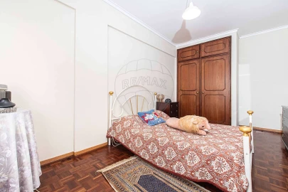 Apartamento T2 para Venda em Agualva e Mira-Sintra