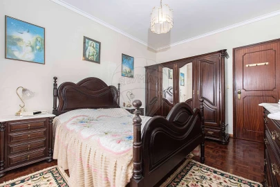 Apartamento T2 para Venda em Agualva e Mira-Sintra
