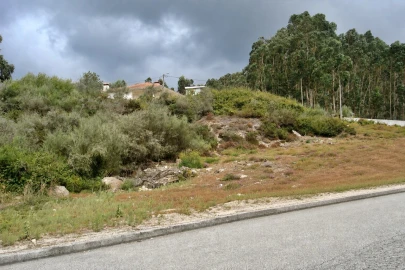 Terreno para Venda em Meixomil