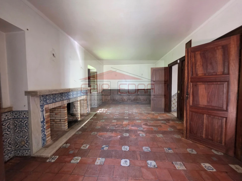 Moradia T11 para Venda em Maiorca Foto 12