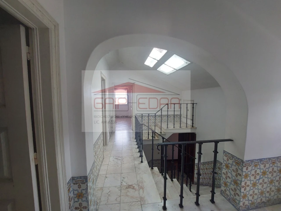 Moradia T11 para Venda em Maiorca Foto 46