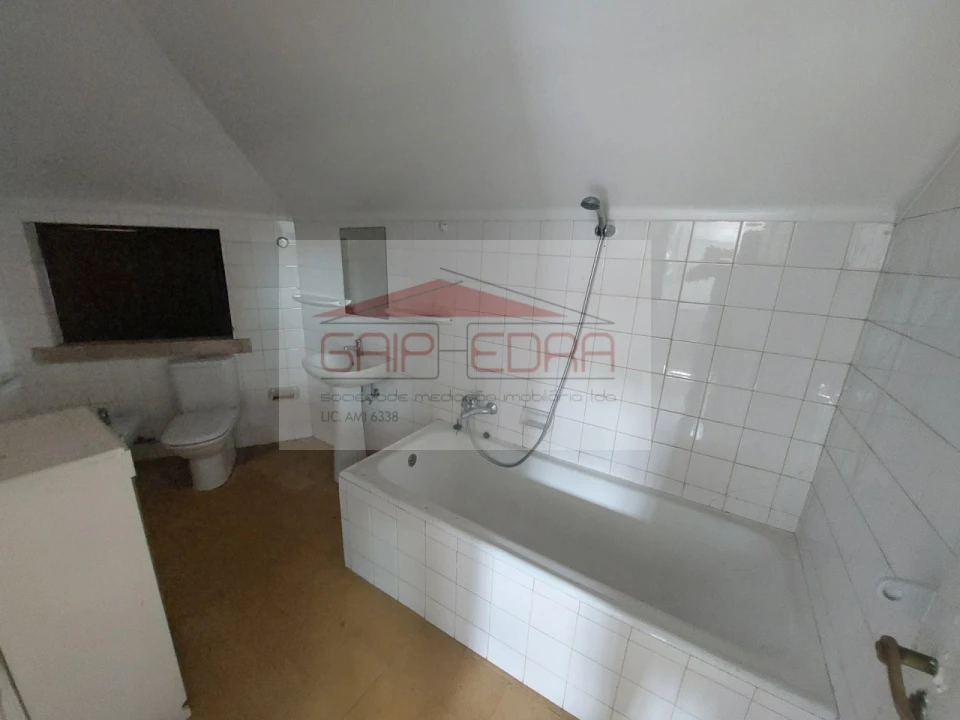 Moradia T11 para Venda em Maiorca Foto 50