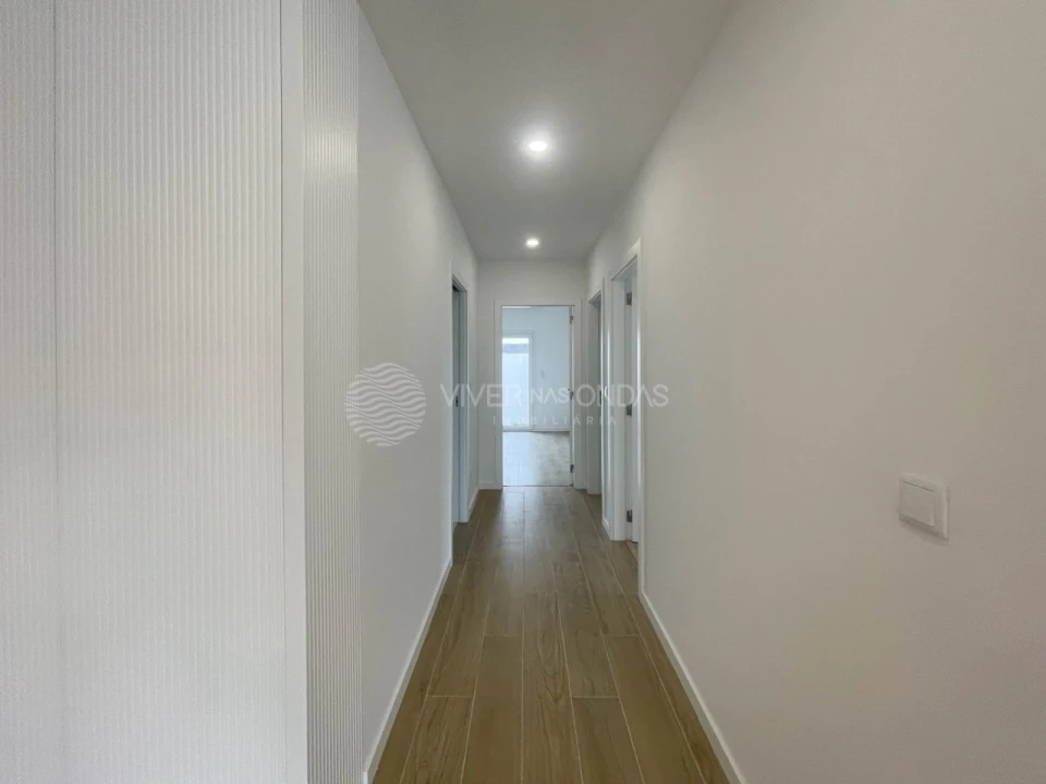 Moradia T3 para Venda em Fernao Ferro Foto 10
