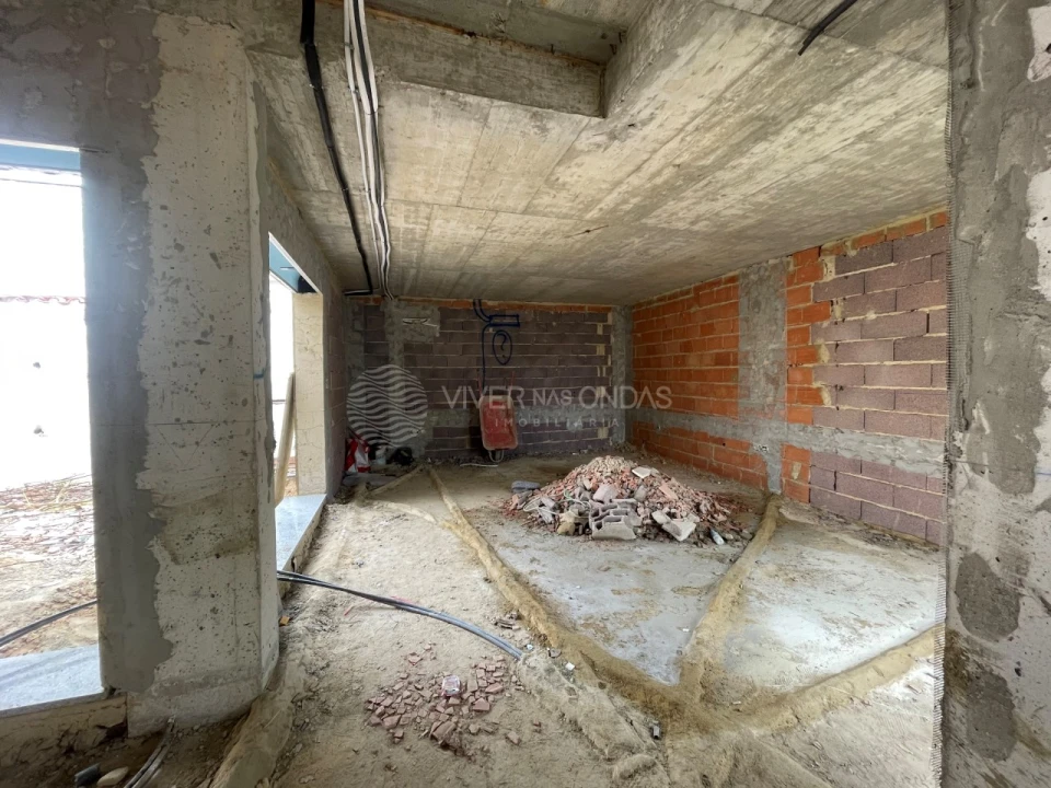 Moradia T3 para Venda em Fernao Ferro Foto 35