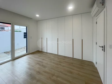 Moradia T3 para Venda em Fernao Ferro
