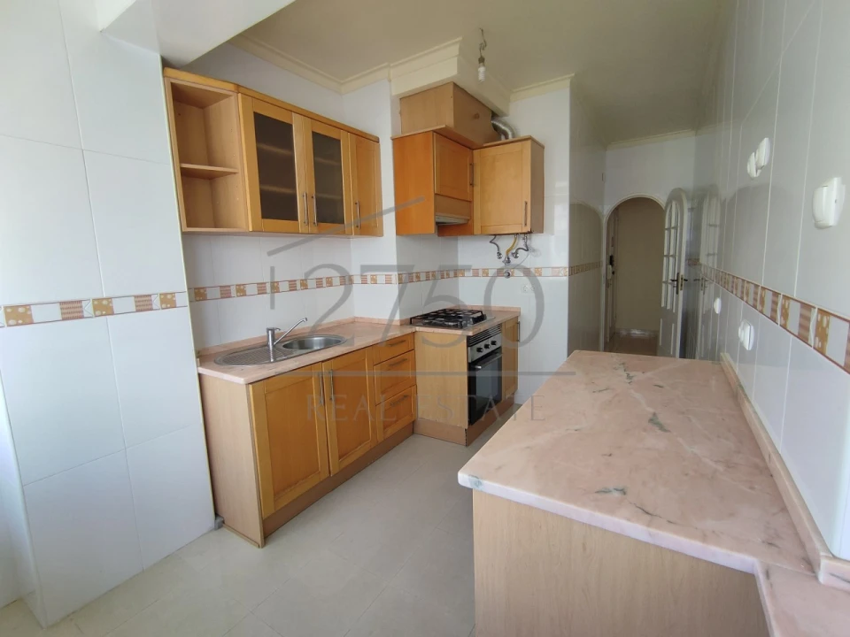 Apartamento T2 para Arrendamento em Oeiras e São Julião da Barra, Paço de Arcos e Caxias Foto 5