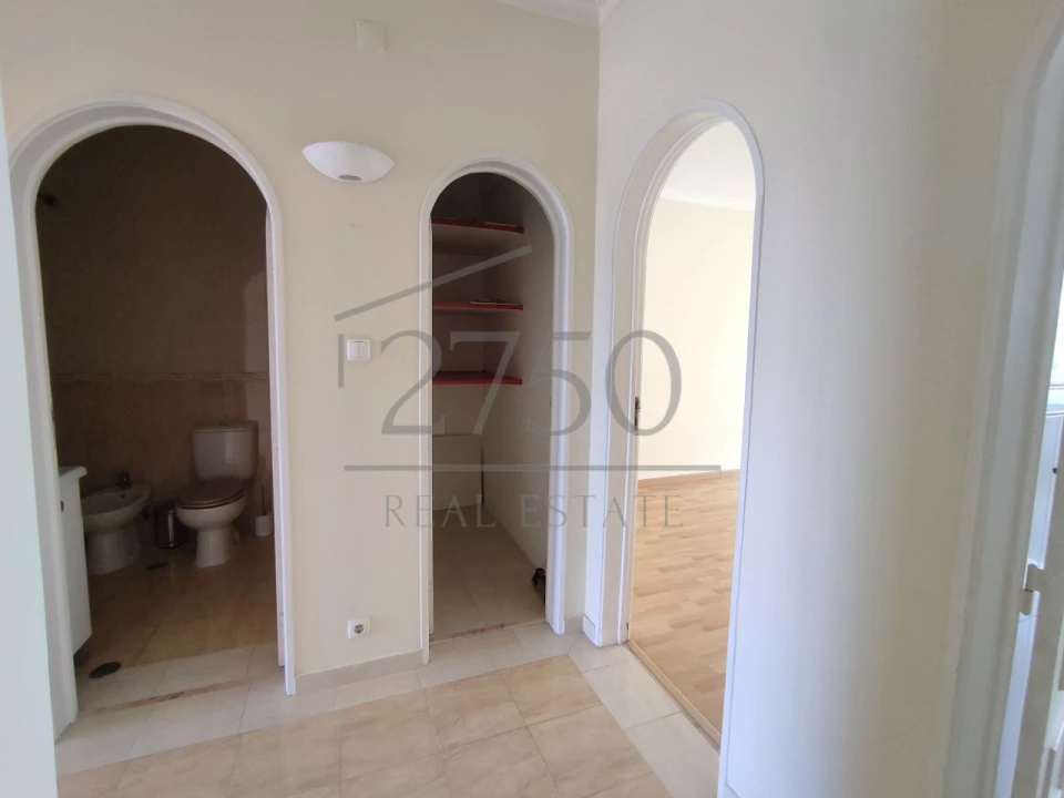 Apartamento T2 para Arrendamento em Oeiras e São Julião da Barra, Paço de Arcos e Caxias Foto 6