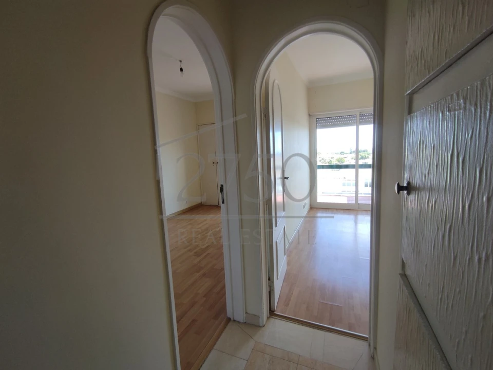 Apartamento T2 para Arrendamento em Oeiras e São Julião da Barra, Paço de Arcos e Caxias Foto 15