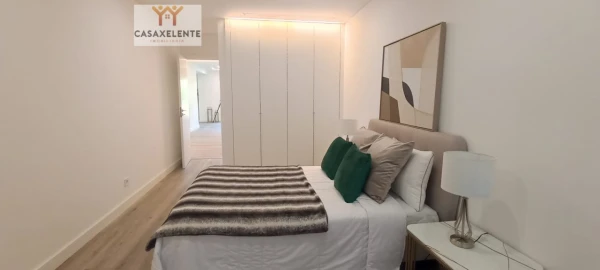 Apartamento T3 para Venda em Benfica