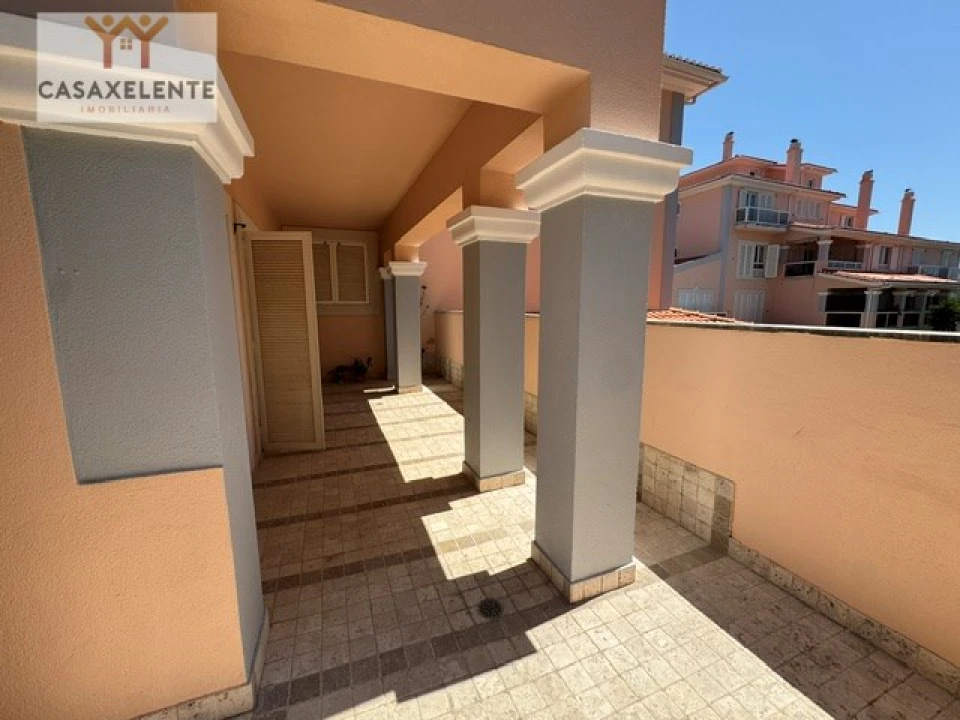 Apartamento T3 para Venda em Cascais e Estoril Foto 8