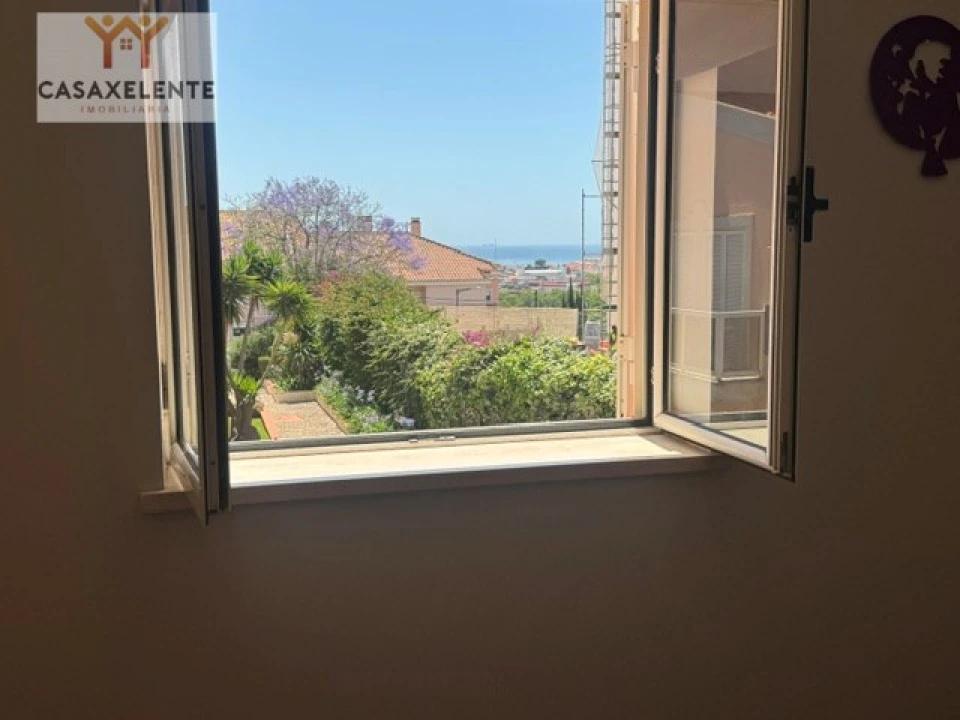 Apartamento T3 para Venda em Cascais e Estoril Foto 18