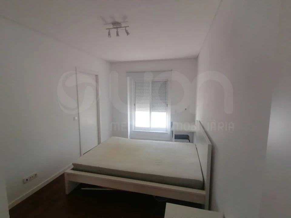 Quarto para Arrendamento em Alvalade Foto 4