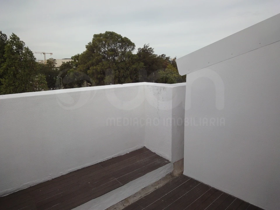 Quarto para Arrendamento em Alvalade Foto 12