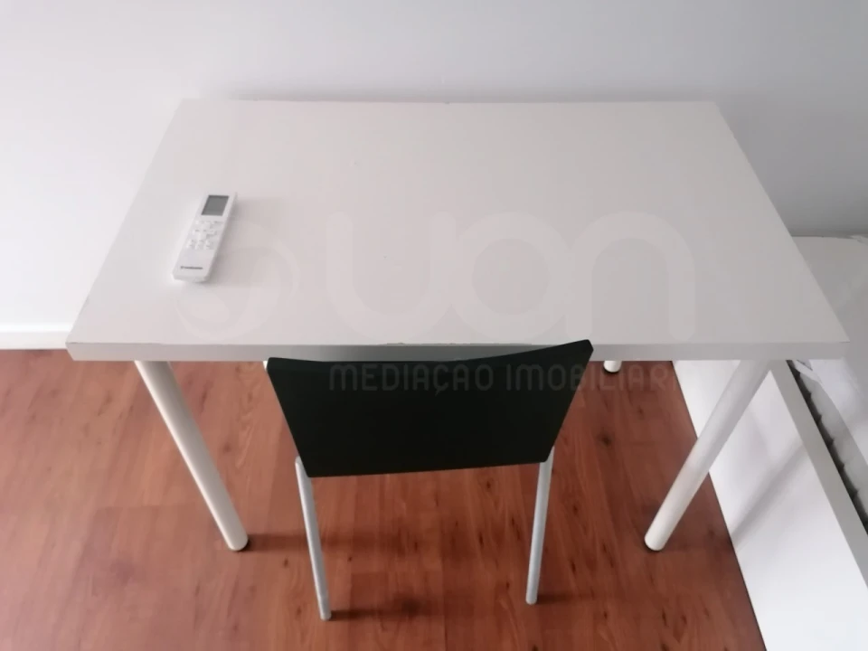 Quarto para Arrendamento em Alvalade Foto 6