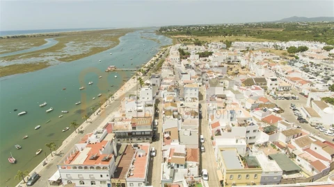 Moradia T3 para Venda em Santa Luzia