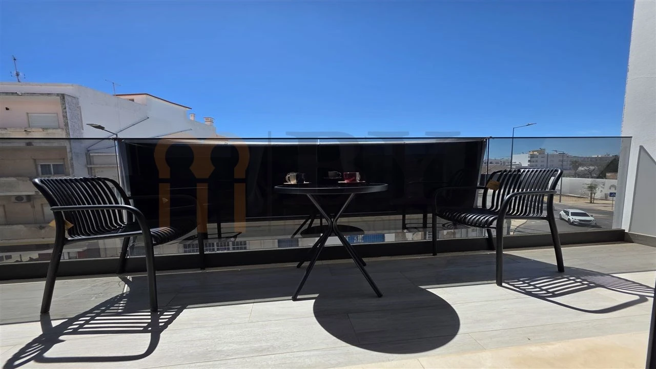 Apartamento T2 para Venda em Olhão Foto 15
