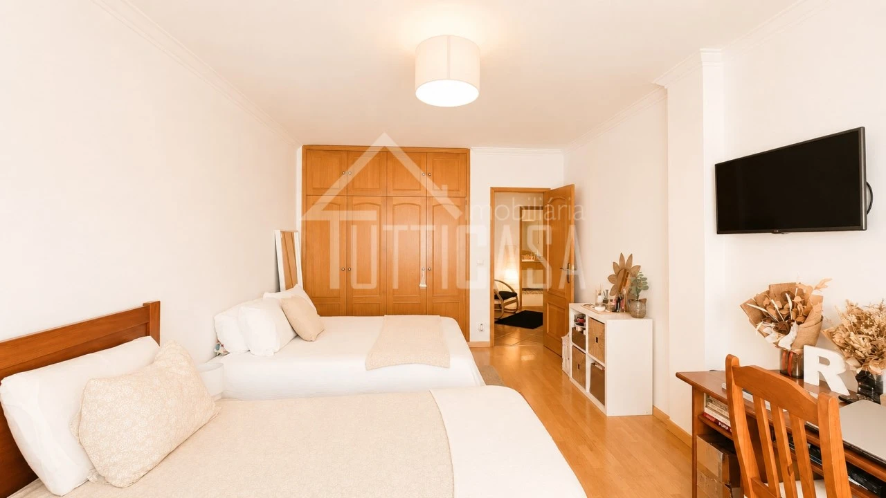 Apartamento T3 para Venda em Malveira e São Miguel de Alcainça Foto 11