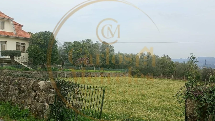 Terreno para Venda em Calvelo